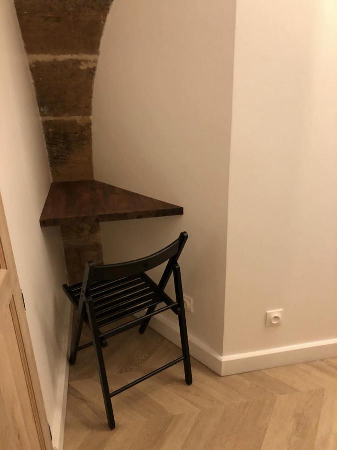 Apartment Lyonnais Center Of Paris Exteriör bild