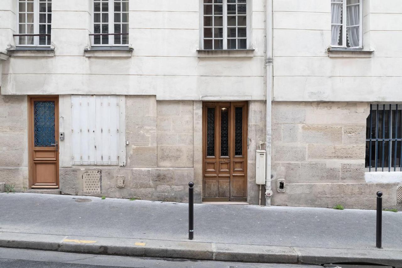 Apartment Lyonnais Center Of Paris Exteriör bild